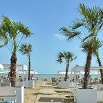 Spacious Seaview With A Big Terrace Bibione