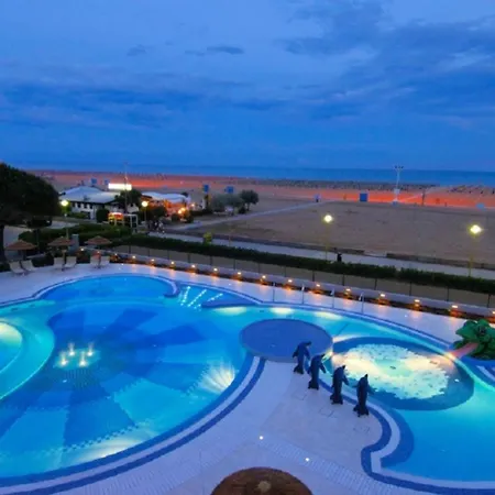 Διαμέρισμα Spacious Apartment With A Big Terrace *