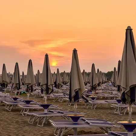 Spacious Apartment With A Big Terrace Bibione