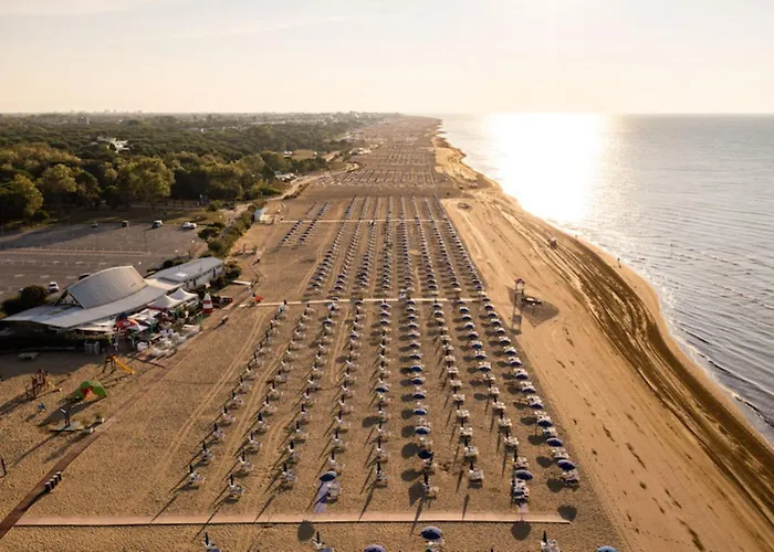 Apartment Spacious Seaview With A Big Terrace Bibione